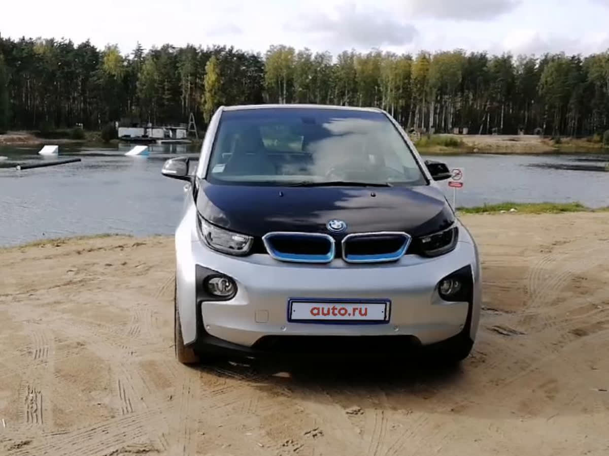 2016 BMW i3 I (I01), серебристый, 1930000 рублей